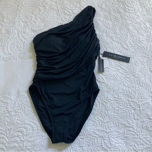NWT La Blanca Island Goddess shirred one shoulder  swimsuit black size 8